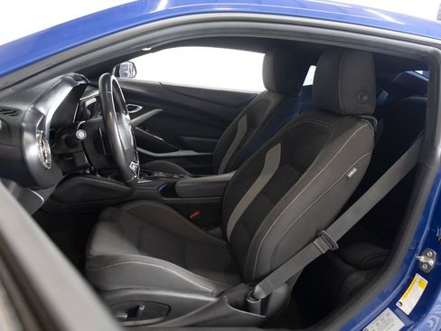 Used 2021 Chevrolet Camaro LT RWD image 17