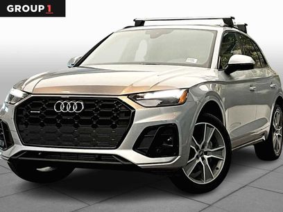 Certified 2025 Audi Q5 2.0T Premium w/ Convenience Plus Package