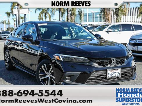 Used 2023 Honda Civic LX image 1