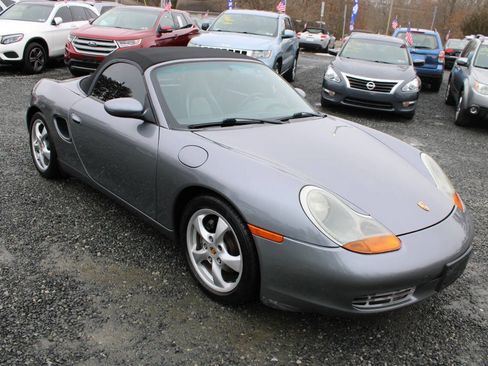 Used 2001 Porsche Boxster image 12