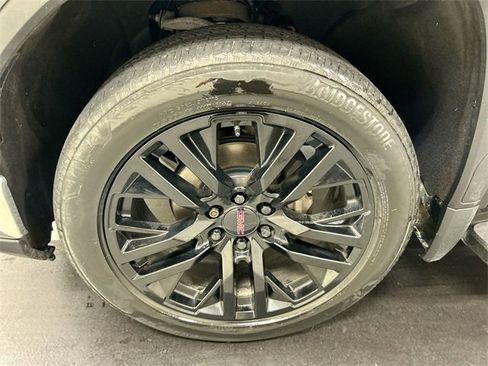 Used 2022 GMC Sierra 1500 SLT w/ SLT Premium Plus Package image 8