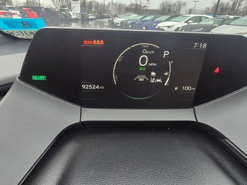 Used 2023 Toyota Prius XLE AWD/4WD image 19