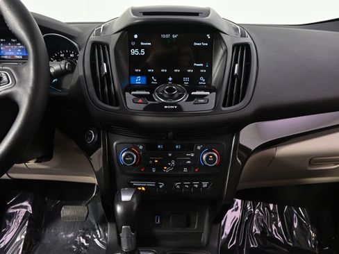Used 2017 Ford Escape Titanium w/ Equipment Group 301A AWD/4WD image 27