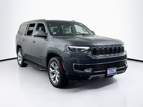 Used 2022 Jeep Wagoneer Series II image 3