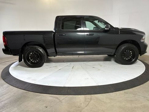 Used 2015 RAM 1500 Sport w/ Black Ram 1500 Sport Group AWD/4WD image 8