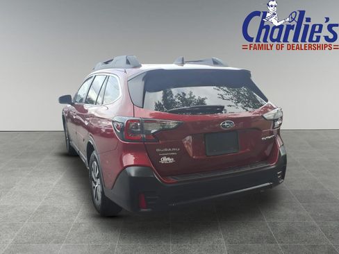 Certified 2022 Subaru Outback Premium AWD/4WD image 5
