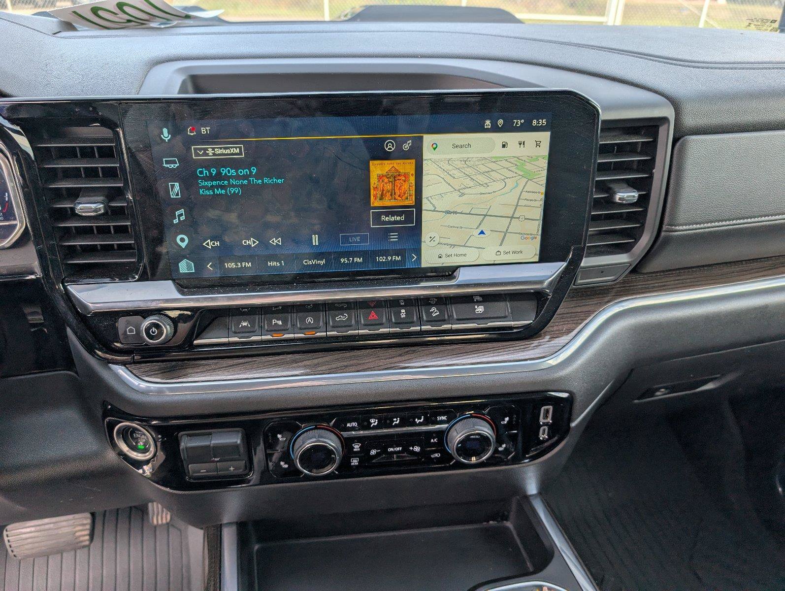 Used 2024 Chevrolet Silverado 1500 LT Trail Boss w/ LT Trail Boss Premium Package AWD/4WD image 18