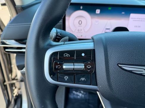 Used 2025 Genesis GV80 2.5T Standard image 16