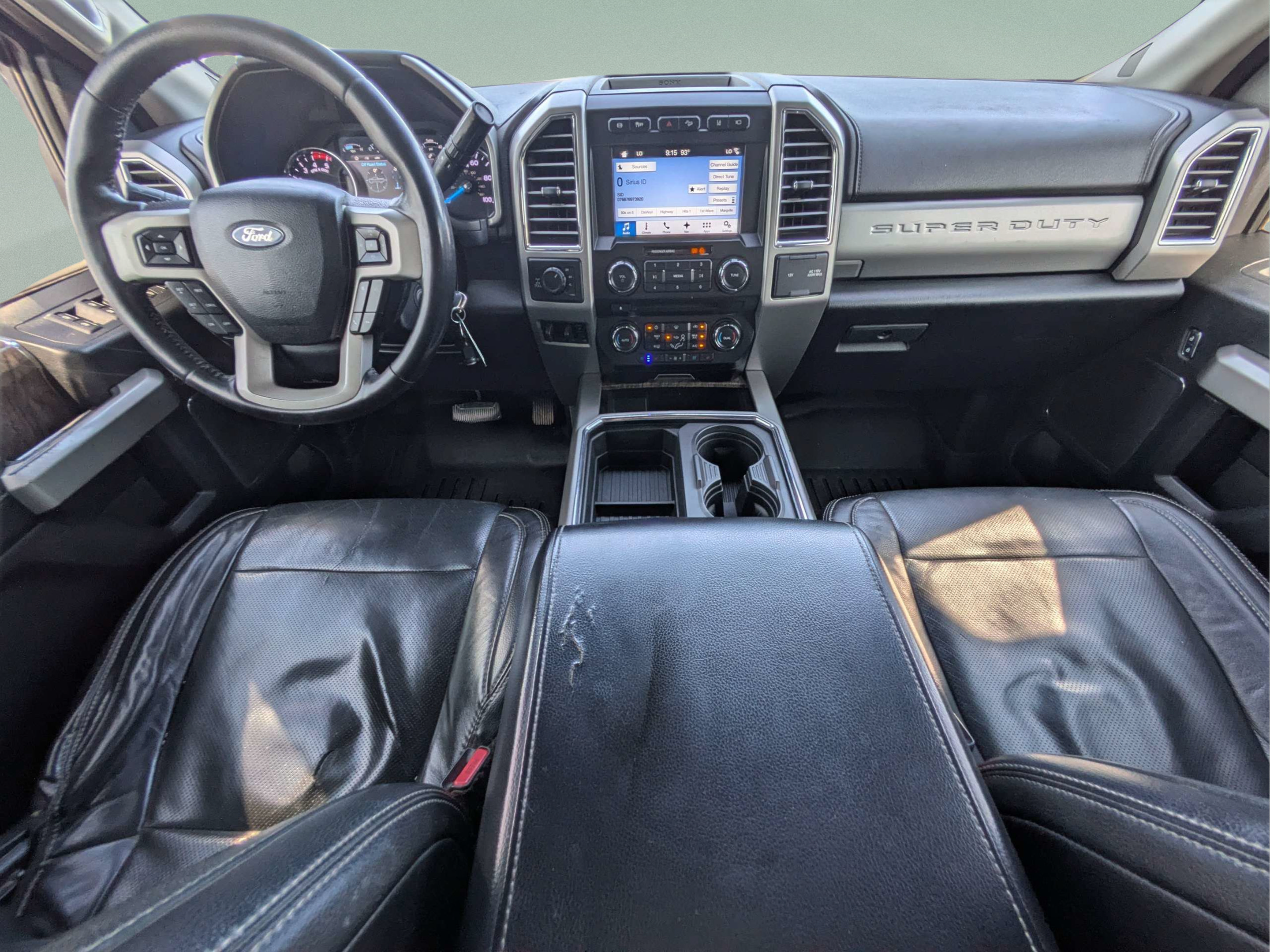 Used 2017 Ford F350 Lariat w/ Tow Technology Bundle AWD/4WD image 13