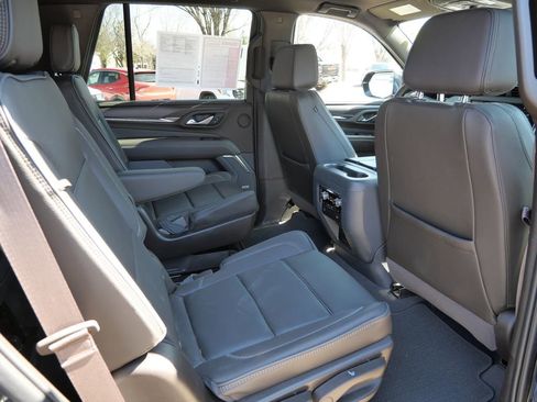 Used 2023 GMC Yukon Denali w/ Max Trailering Package AWD/4WD image 21