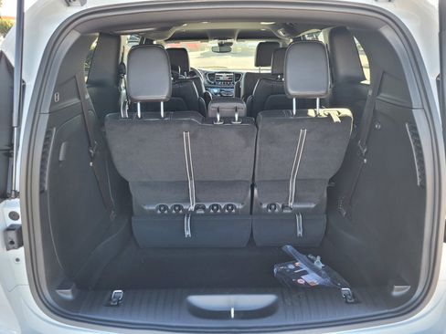 New 2026 Chrysler Pacifica Select image 7