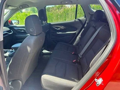 Used 2024 GMC Terrain SLE w/ Driver Convenience Package AWD/4WD image 7