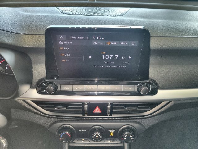 Used 2023 Kia Forte LXS w/ LXS Technology Package FWD image 16