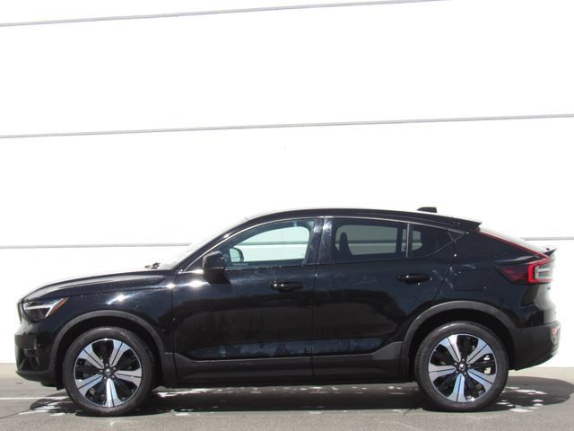 Used 2023 Volvo C40 P8 Recharge Plus AWD/4WD image 4