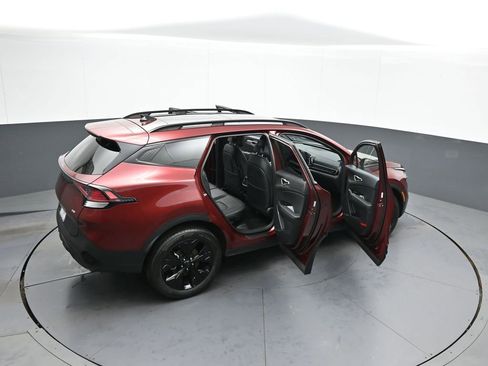 Used 2025 Kia Sportage X-Line w/ Premium Package image 46