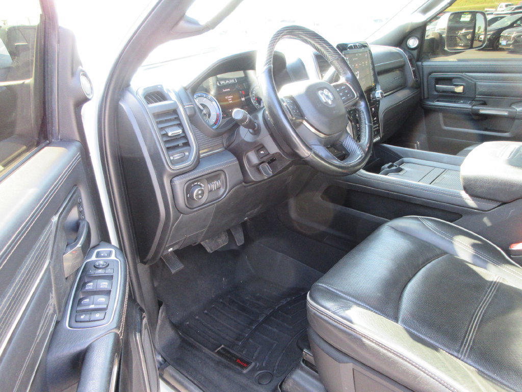 Used 2019 RAM 3500 Limited w/ Max Tow Package AWD/4WD image 17
