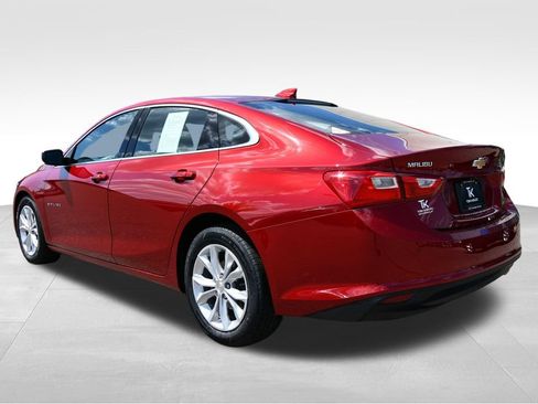 Used 2025 Chevrolet Malibu LT FWD image 5