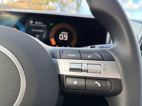 New 2026 Hyundai Tucson SE image 32