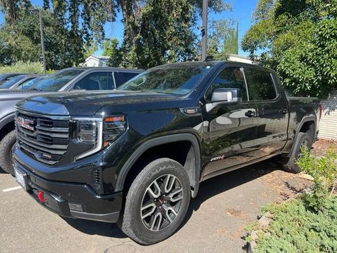 Used 2023 GMC Sierra 1500 AT4 AWD/4WD image 1