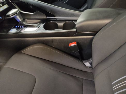 Used 2024 Hyundai Elantra SEL w/ Convenience Package FWD image 26