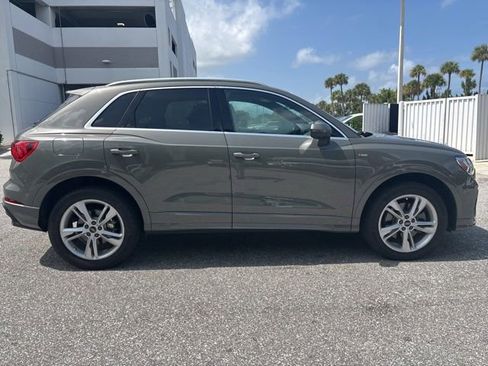 Used 2023 Audi Q3 2.0T Premium Plus AWD/4WD image 2