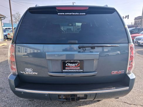 Used 2007 GMC Yukon Denali image 10