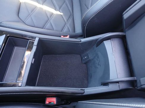 Used 2024 Volkswagen Atlas SE image 20