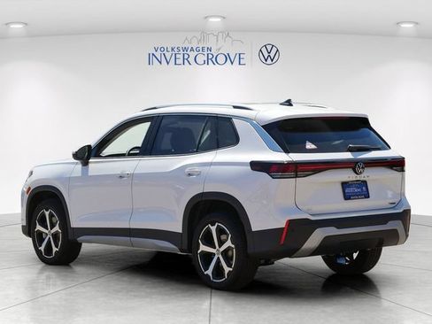 New 2026 Volkswagen Tiguan SE AWD/4WD image 3