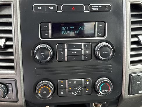 Used 2019 Ford F550 4x4 Regular Cab Super Duty image 14