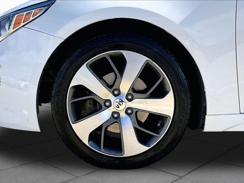 Used 2018 Kia Optima LX FWD image 11