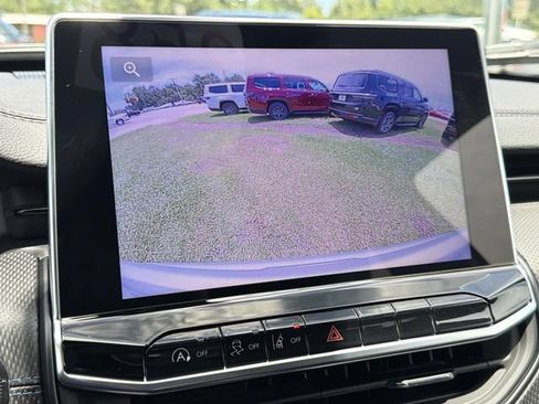 New 2026 Jeep Compass Latitude AWD/4WD image 37