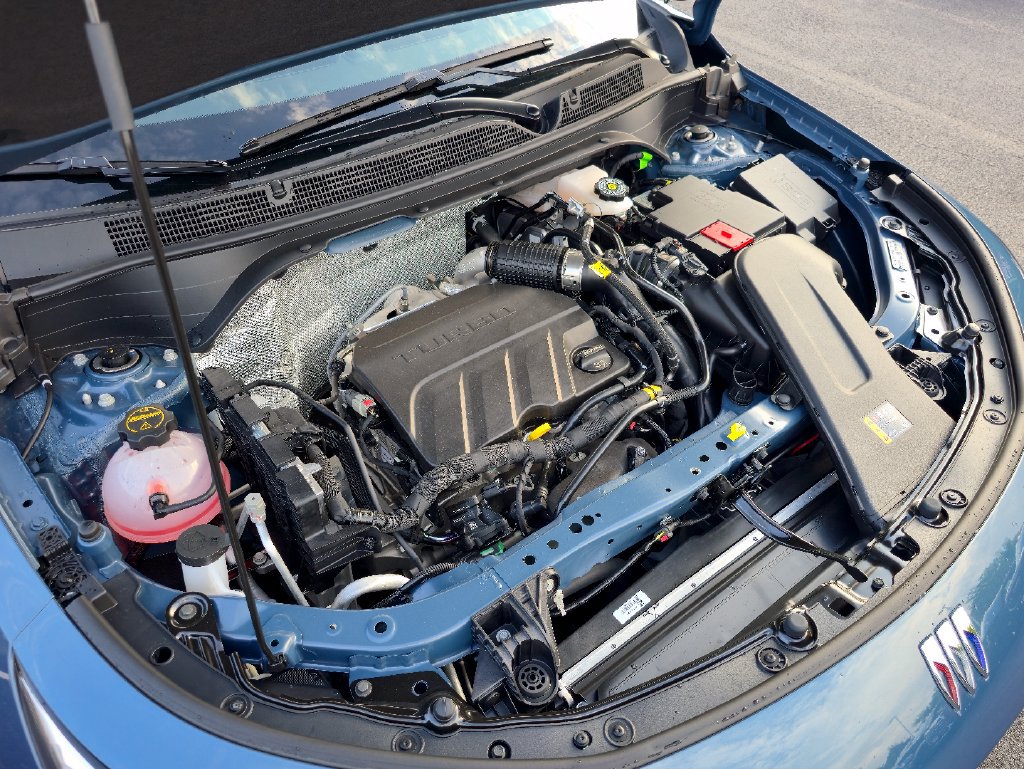 New 2026 Buick Envista Sport Touring w/ Convenience I Package FWD image 30
