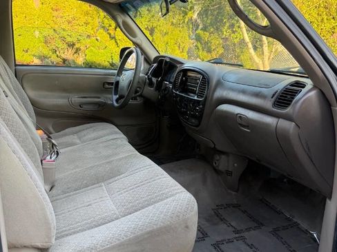 Used 2005 Toyota Tundra W/T image 13