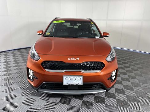 Used 2022 Kia Niro Touring Special Edition FWD image 3