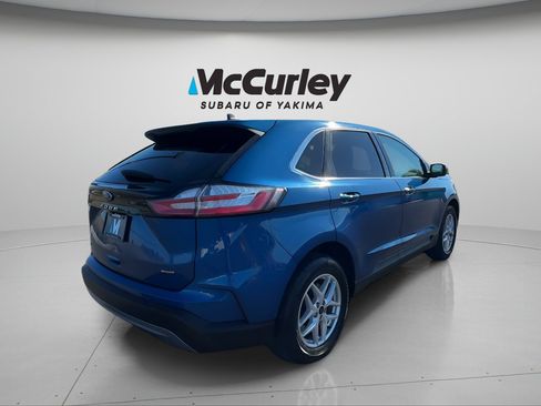 Used 2024 Ford Edge SEL AWD/4WD image 5