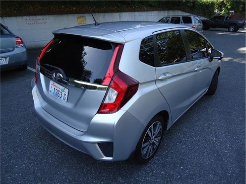 Used 2015 Honda Fit EX image 6