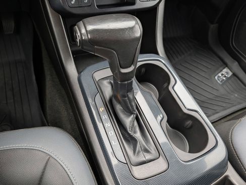 Used 2018 Chevrolet Colorado Z71 w/ Centennial Edition RWD image 31