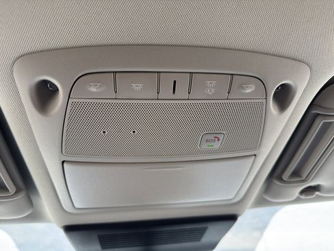 Used 2024 Nissan Armada SV image 23