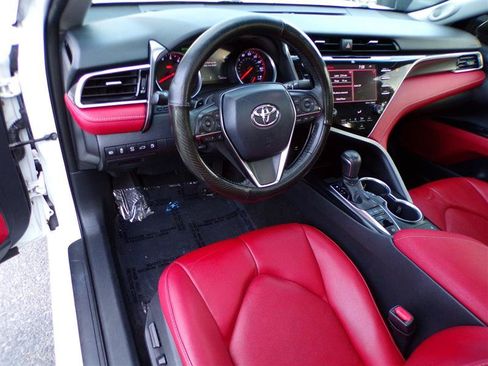 Used 2018 Toyota Camry XSE w/ Audio Package FWD image 15