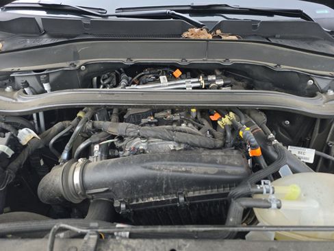 Used 2025 Ford Explorer ST-Line w/ ST-Line Street Pack image 22