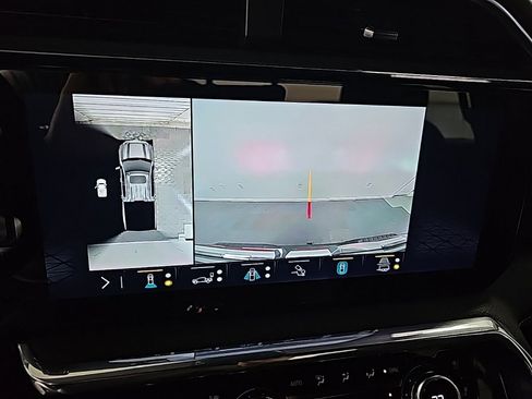 Used 2023 GMC Sierra 1500 Denali w/ Technology Package image 17