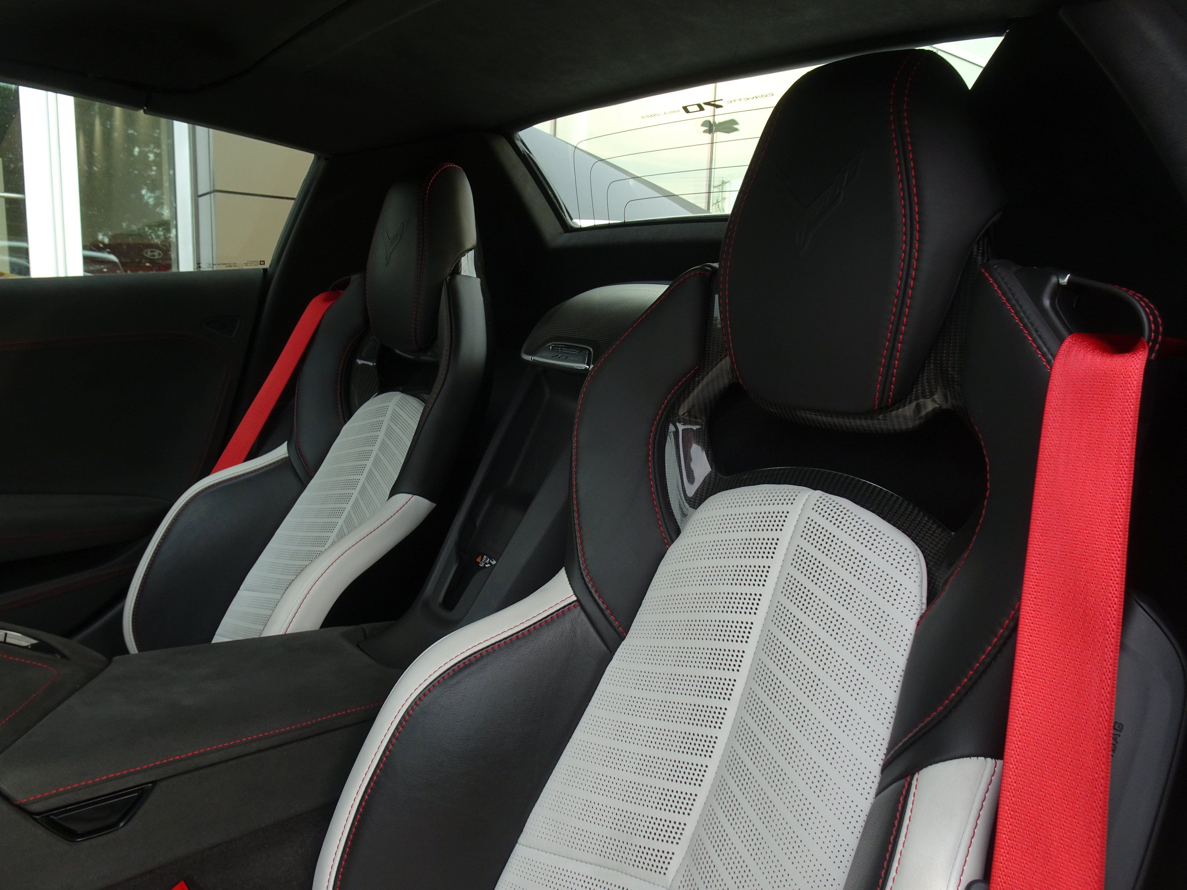 Used 2023 Chevrolet Corvette Stingray Premium Conv RWD image 12