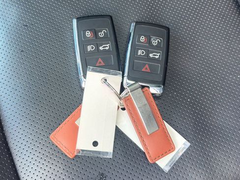 Used 2021 Land Rover Range Rover Westminster Edition image 37