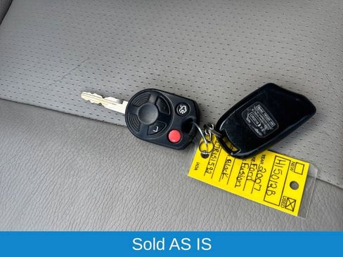 Used 2007 Ford Fusion SEL image 25