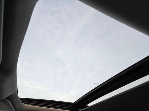 Used 2021 Ford F150 Lariat image 18