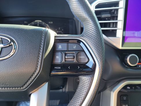 Used 2022 Toyota Tundra Platinum image 23