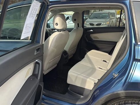 Used 2019 Volkswagen Tiguan SE AWD/4WD image 28