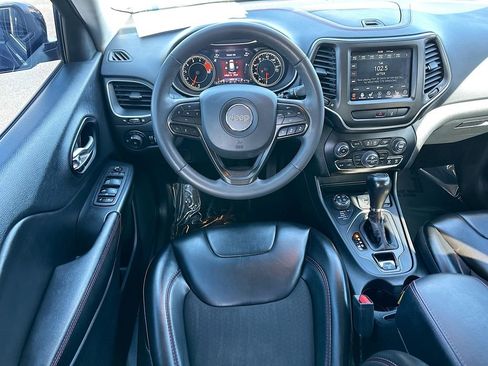 Used 2022 Jeep Cherokee Trailhawk w/ Technology Group B image 21