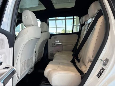 New 2026 Mercedes-Benz GLB 250 4MATIC image 14