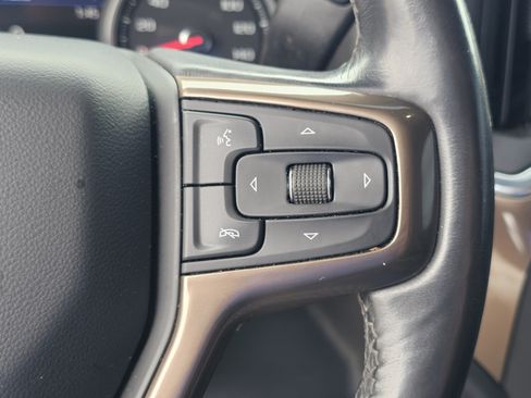 Used 2021 Chevrolet Silverado 1500 High Country w/ Technology Package AWD/4WD image 26